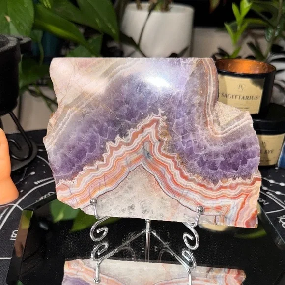 Amethyst Agate Slab on Stand - Picture 7 of 9